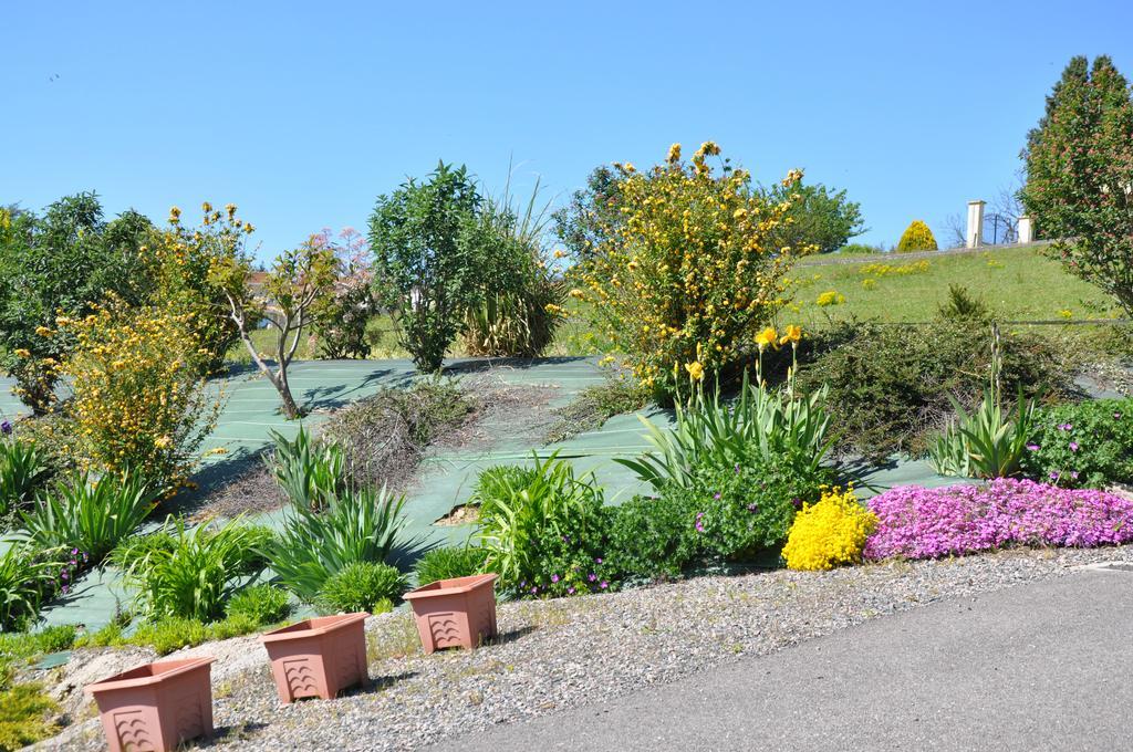 La Bergerie Bed & Breakfast Pollionnay Exterior foto