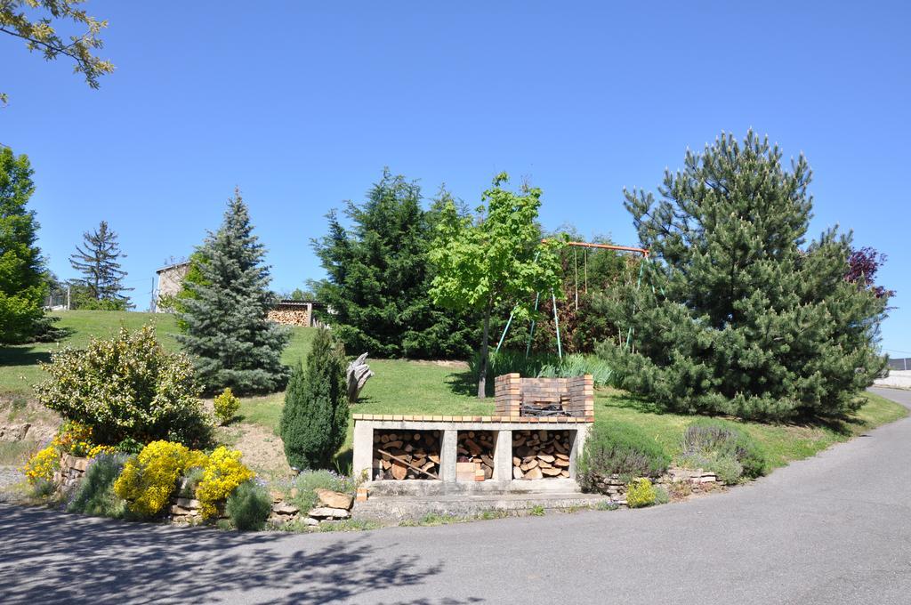 La Bergerie Bed & Breakfast Pollionnay Exterior foto